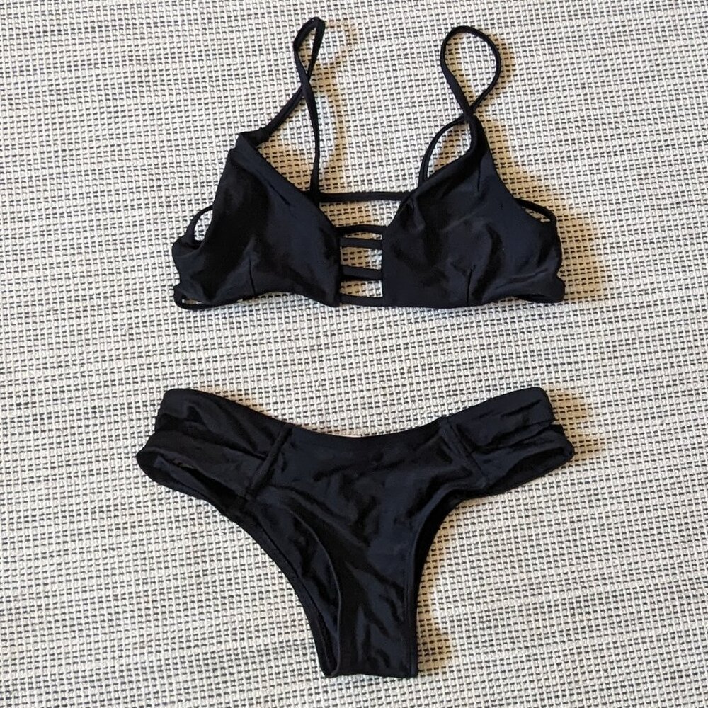 Black Strappy Bikini Swimsuit Size Small